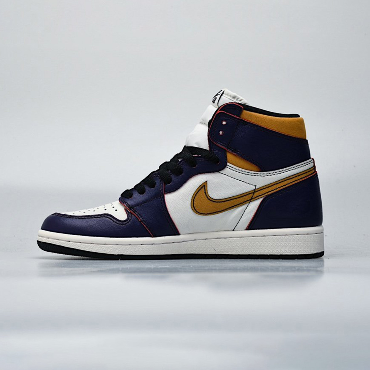 nike sb x air jordan 1 high og court purple
