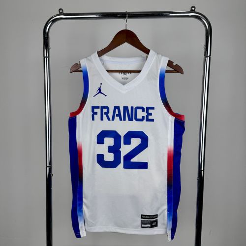 24/25 France White