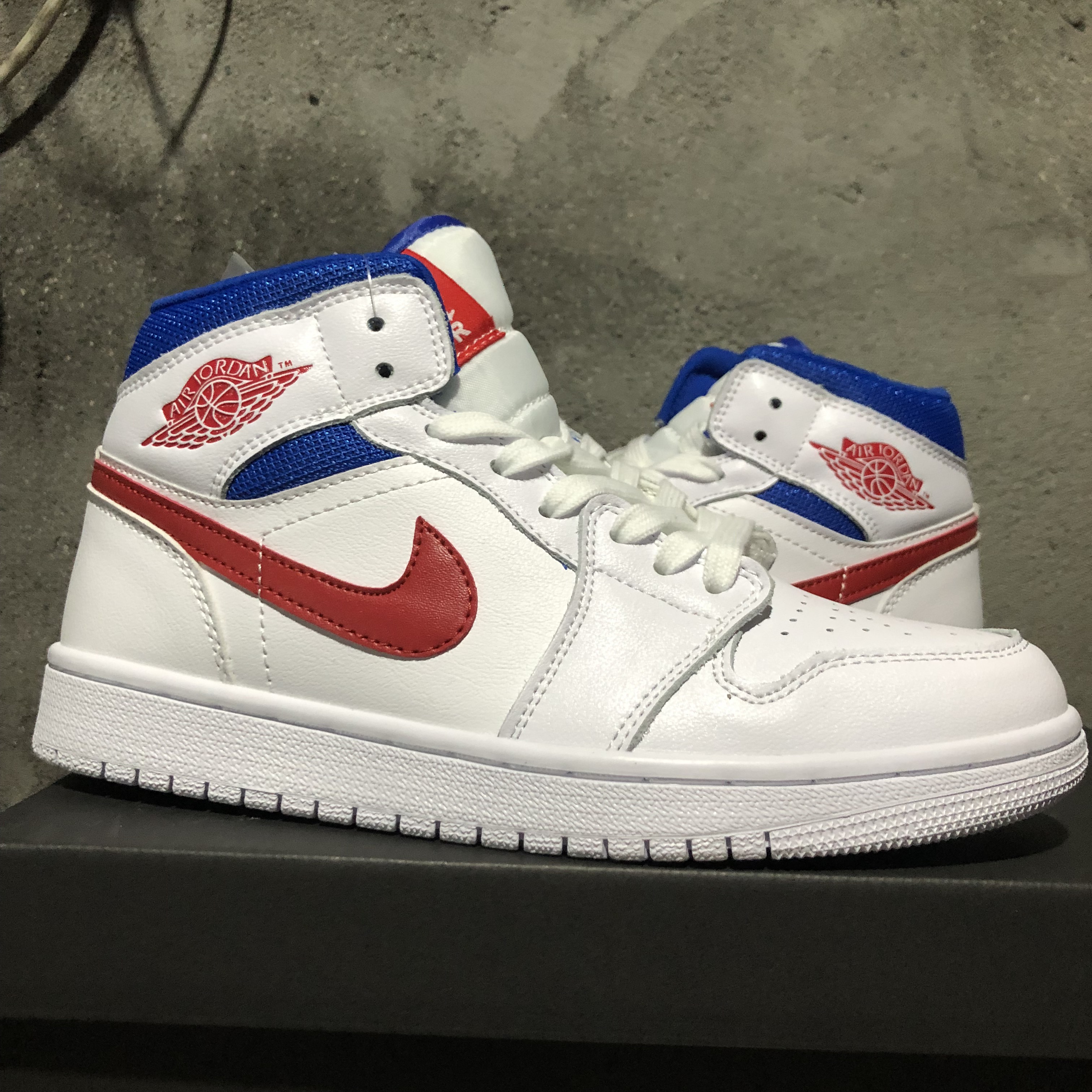 jordan 1 white red blue