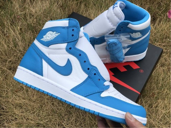 Air Jordan 1 555088-117