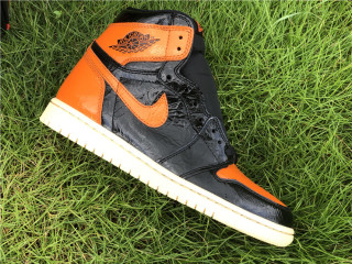 Air Jordan 1 Retro High OG 555088-028