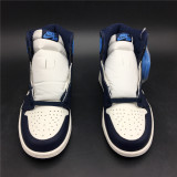 Air Jordan 1“Obsidian”555088-140