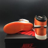 Air Jordan 1 Satin“ShatteredBackboard”AV3725-010