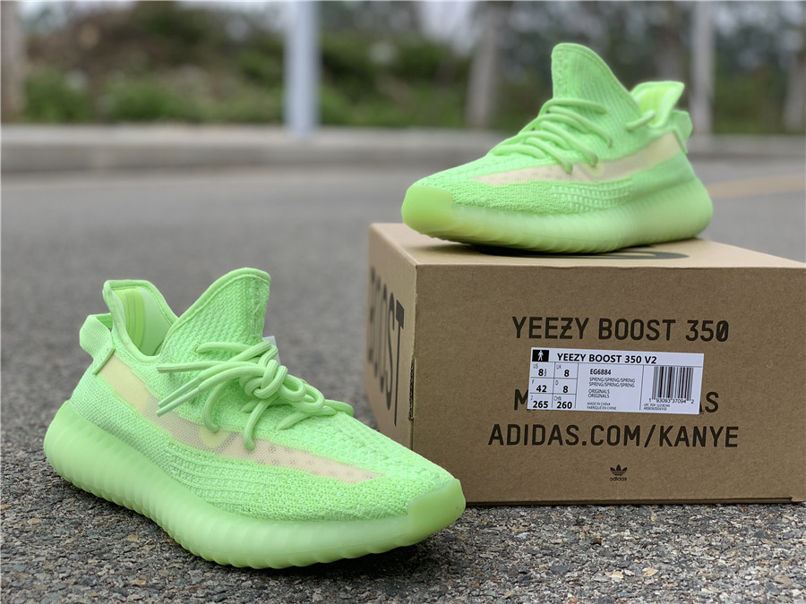 yeezy boost 350 glow in the dark black