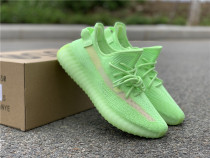 Yeezy Boost 350 V2 “ Glow In The Dark ”