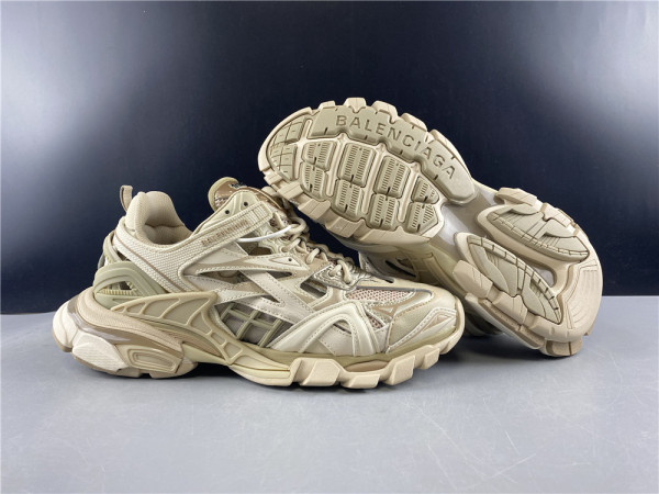 Track 2 Sneaker White Gold