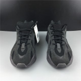 YEEZY BOOST 700V2  Black