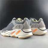 YEEZY 700 BOOST MAGNET Fv9922