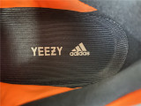Yeezy Boost 700 MNVN“Orange”FV3258