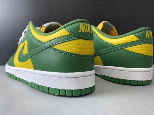 sb dunks green yellow