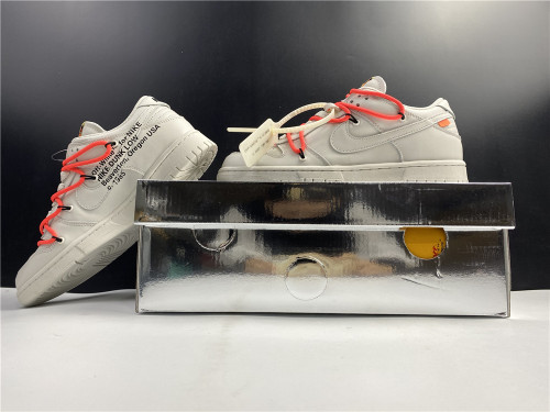 Off-White x Nike Dunk Low CT0856- 900