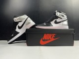 Air Jordan 1 High OG WMNS “Silver Toe”