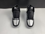 Air Jordan 1 High OG WMNS “Silver Toe”