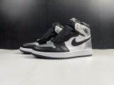 Air Jordan 1 High OG WMNS “Silver Toe”
