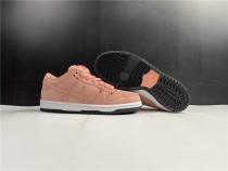 Nike SB Dunk Low “Pink”