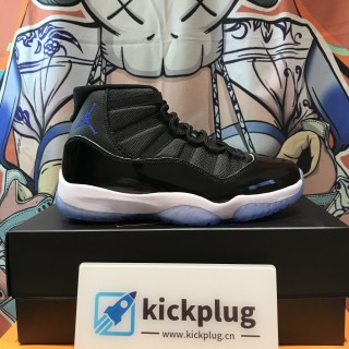 Air Jordan 11 Space Jam