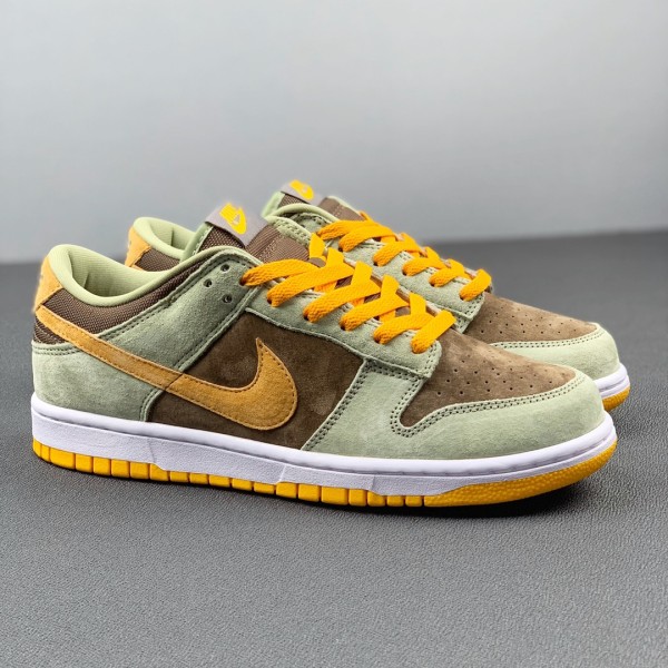Dunk Low “Dusty Olive” 