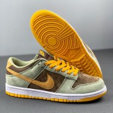 Dunk Low “Dusty Olive” 