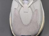 YEEZY  700 BOOST ANALOG