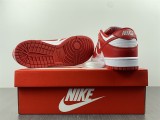 Dunk Low “University Red”