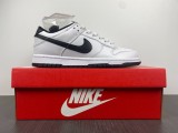 Dunk Low white and black 2022