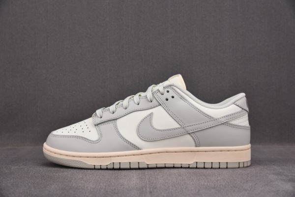Dunk Low  “ Light Bone ” DD1503-107