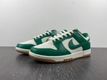 Dunk Low  Green and Gold  