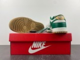 Dunk Low  Green and Gold  