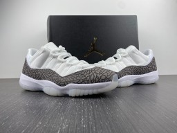 Air Jordan 11 Low WMNS 