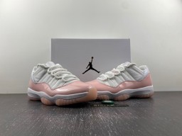 Air Jordan 11 Low WMNS “Legend Pink”
