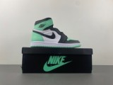 Air Jordan 1 High OG “Green Glow”