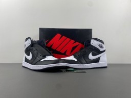 Air Jordan 1 High OG “Reverse Panda”