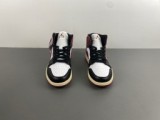 IR JORDAN 1 MID 