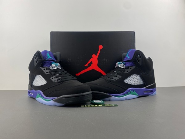 Air Jordan 5 Retro 'Black Grape‘