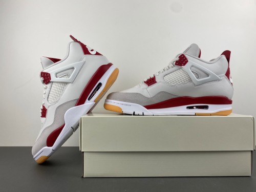 SB x Air Jordan 4 Retro SP 'Varsity Red' 