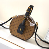 B1P20E14 Popular  leather bag 