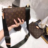 B1P70E68 Popular  hight quality leather Bags (with box)