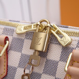 B1P10E17 Popular   leather bag 