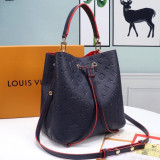 B1P11E81 Popular  leather bag 