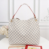 B1P11E84 Popular leather bag 