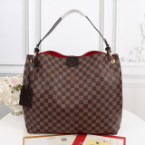 B1P11E84 Popular leather bag 
