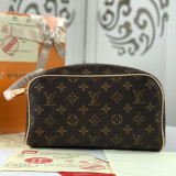 B1P11E870 Popular leather bag 