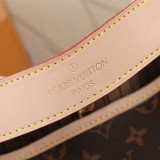 B1P11E86 Popular  leather bag 