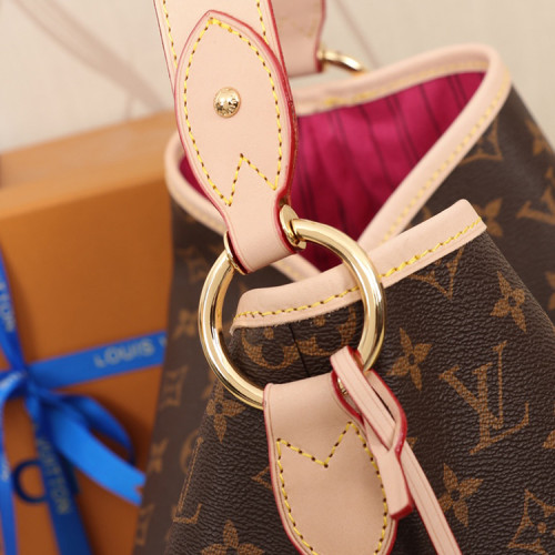 B1P11E86 Popular  leather bag 