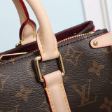 B1X31E12 Popular leather bag 