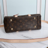B1X31E12 Popular leather bag 