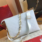 2E42B Popular leather bag 