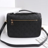 B1X41E92 Popular leather bag 