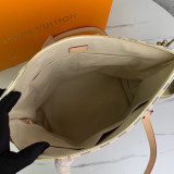 B12X51E108 Popular  leather bag 