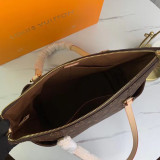 B12X51E108 Popular  leather bag 